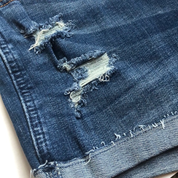 Shorts - Picture 4 of 5